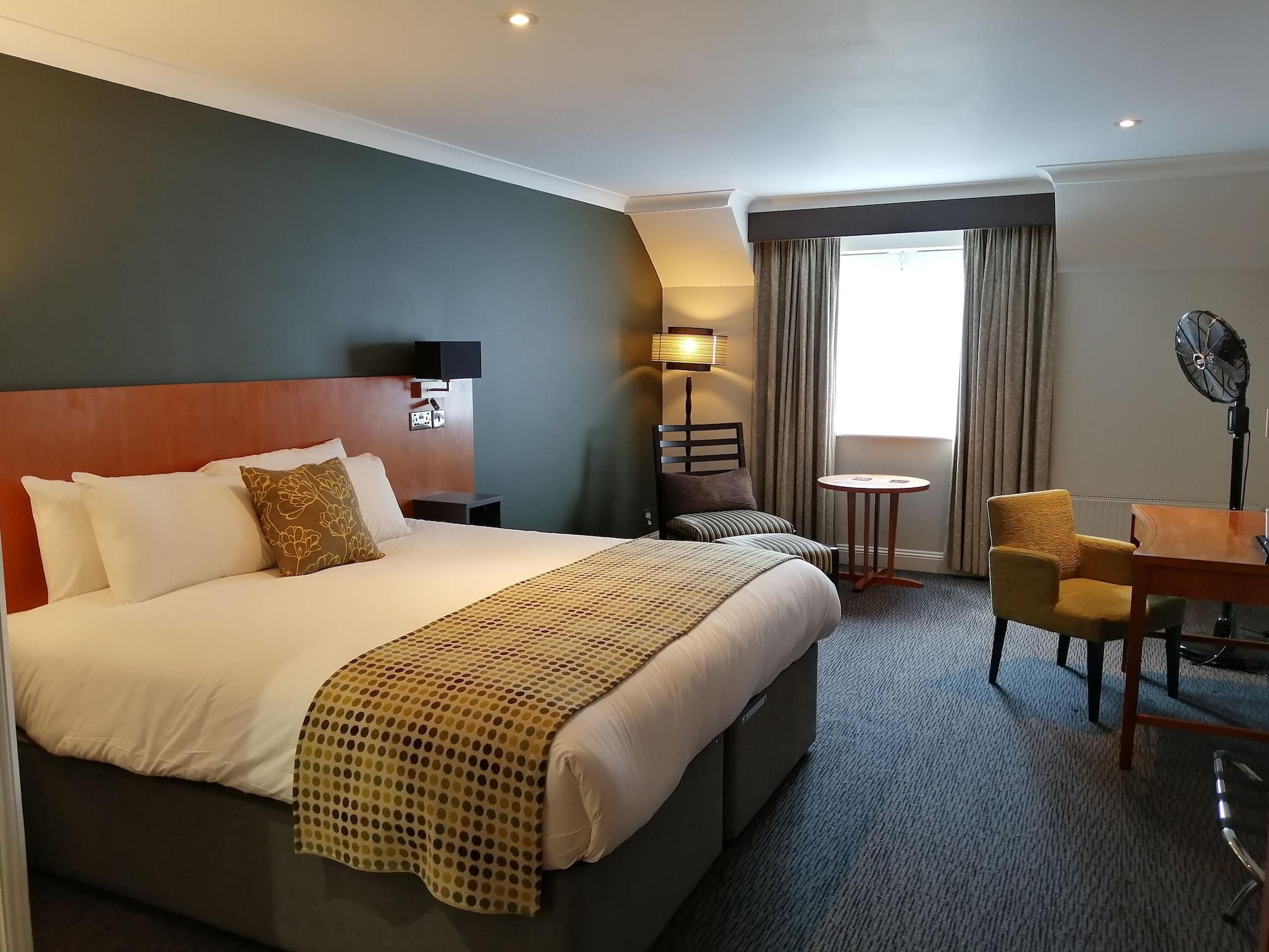 Best Western Plus Angel Hotel Chippenham  Exterior foto