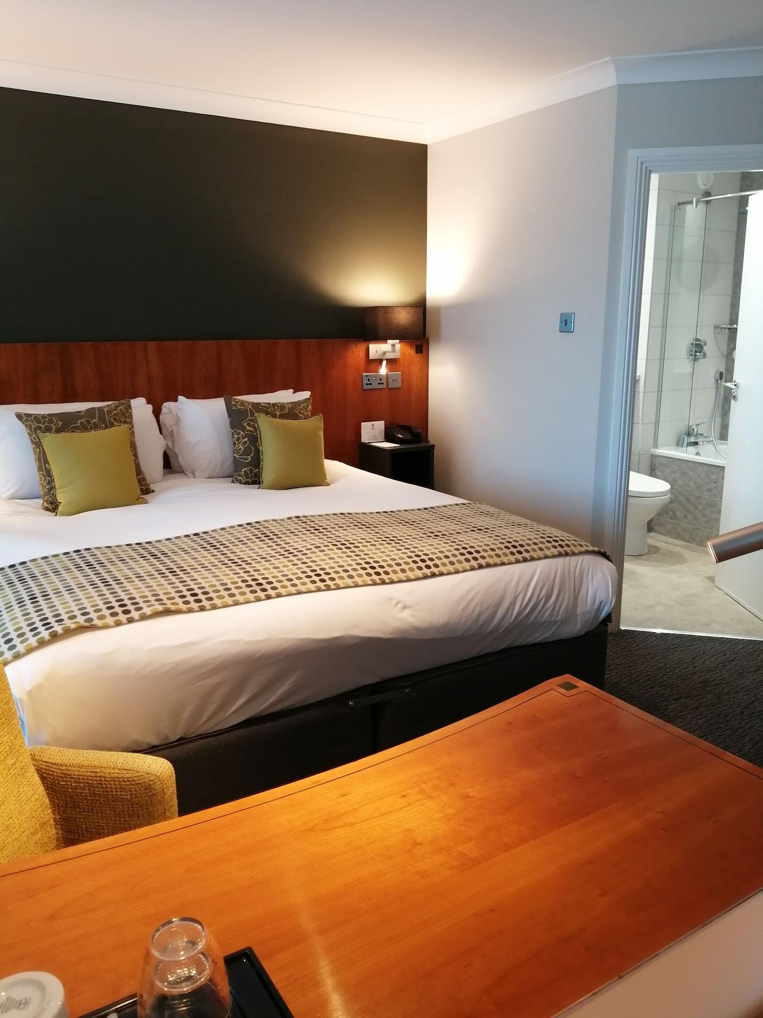 Best Western Plus Angel Hotel Chippenham  Exterior foto
